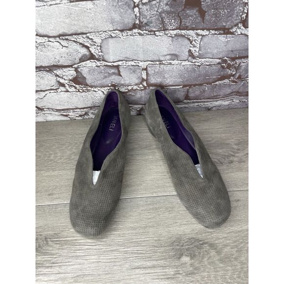 Vaneli Gray Suede Leather Perforated Slip On Wedge Shoes Women’s Sz 8.5W US/39EU - Picture 4 of 16